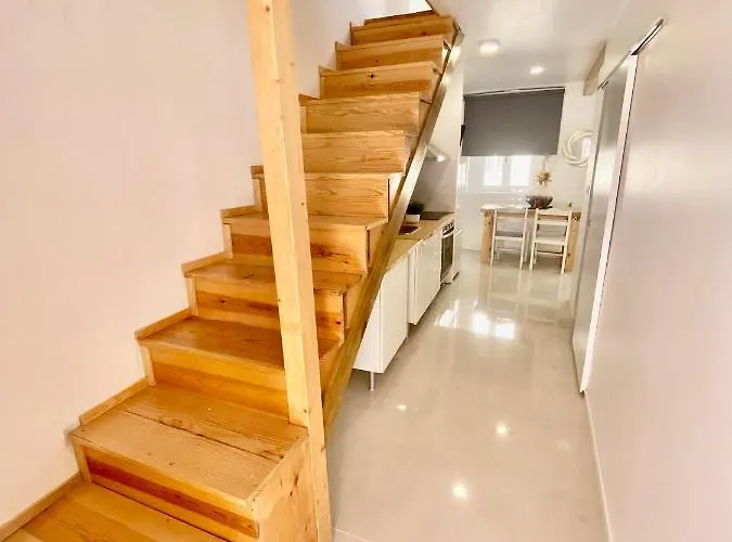 Casinha Da Patricia Nazaré